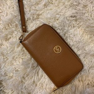 Michael Kors Tan Wallet